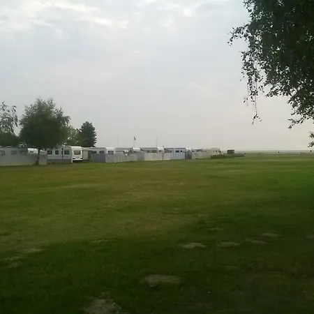 Parque de Campismo Haferkorn/strandcamper *
